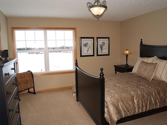 5th image of 608 Forest Hills Ln