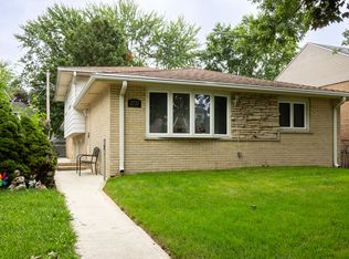 2737 Spruce St, River Grove, IL 60171