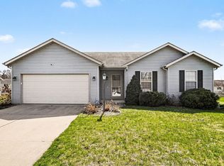 20320 Ambleside Dr, South Bend, IN
