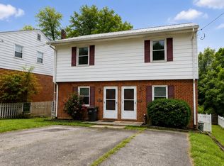 301 E Augusta Ave #303, Vinton, VA 24179