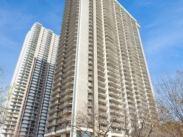 6007 N Sheridan Rd APT 10A, Chicago, IL 60660