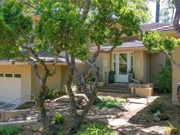 685 Evelyn Ct, Cambria, CA 93428