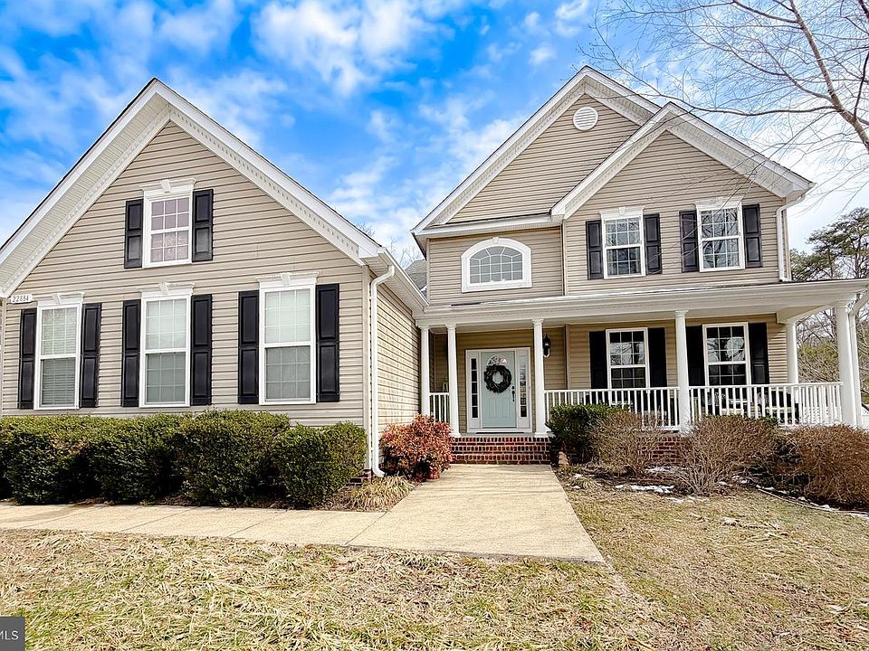 1st image of 22884 Thornbury Dr