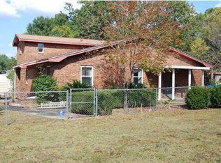 902 Georgia Ave, Crestview, FL 32536