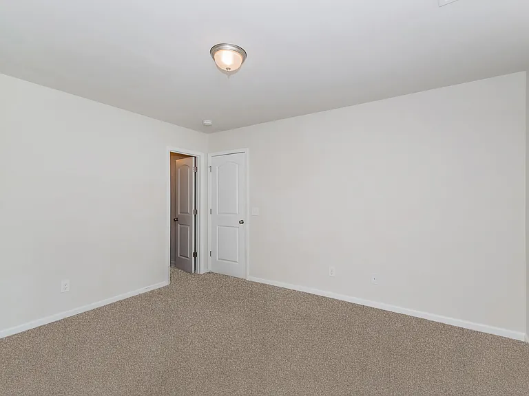 208 Saddle Brooke Trce — Photo 7