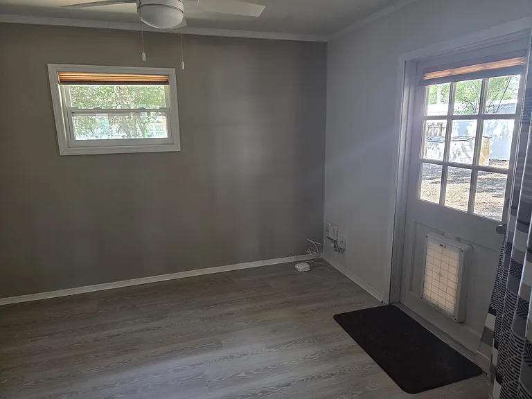 3056 Browning St — Photo 15