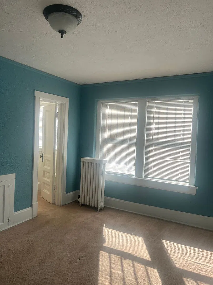 210 S. Weber Street — Photo 4
