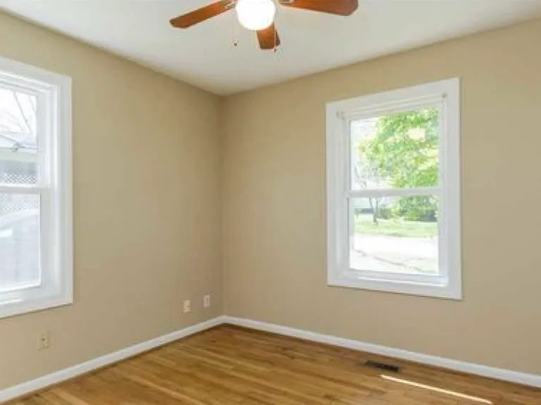 4103 Arlington Rd NW — Photo 8