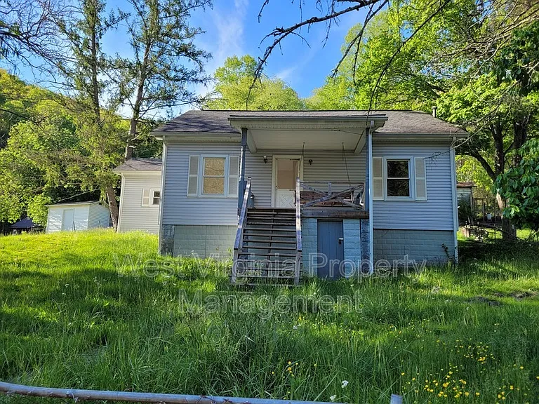 1917 Minden Rd — Photo 2