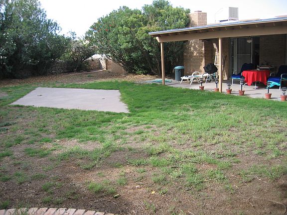 3rd image of 6429 Dawn Dr