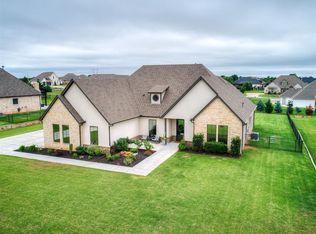 2090 Ladera Ln, Edmond, OK 73034
