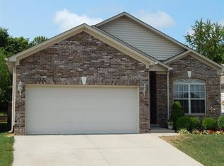 2728 Red Clover Ln, Lexington, KY 40511