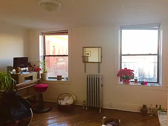 Rented by Engel and Völkers Brownstone Brooklyn