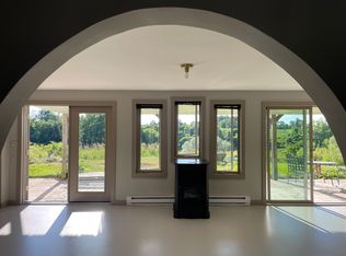 387 Eichybush Rd #4, Kinderhook, NY 12106