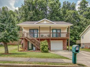 1008 Justus Dr, Johnson City, TN 37604