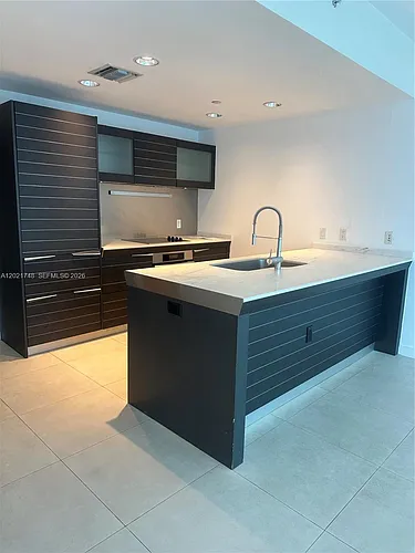 200 Biscayne Boulevard Way #4013 Photo 1