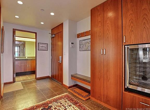 5th image of 1305 Lowell Ave #7900