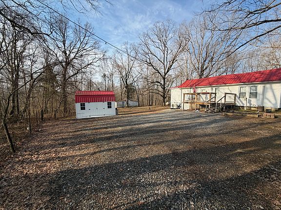 3rd image of 210 Reynolds Rd