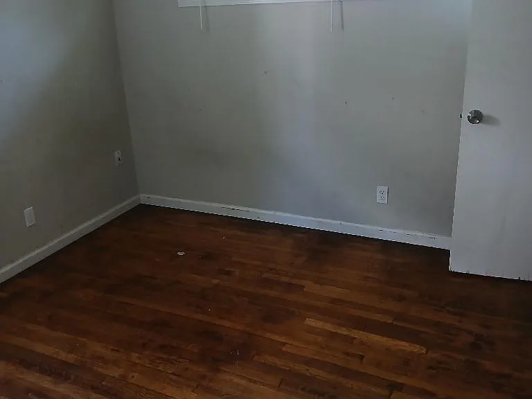 1455 Clementine Rd — Photo 6