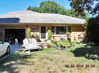 3865 Fiebrantz Dr, Brookfield, WI 53005