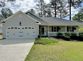 34 Forest Hills Ct, Sanford, NC 27332