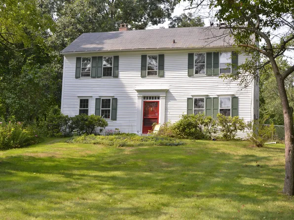 (undisclosed Address), Warren, MA 01083