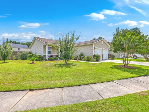 605 Grassy Hill Rd, Summerville, SC 29483