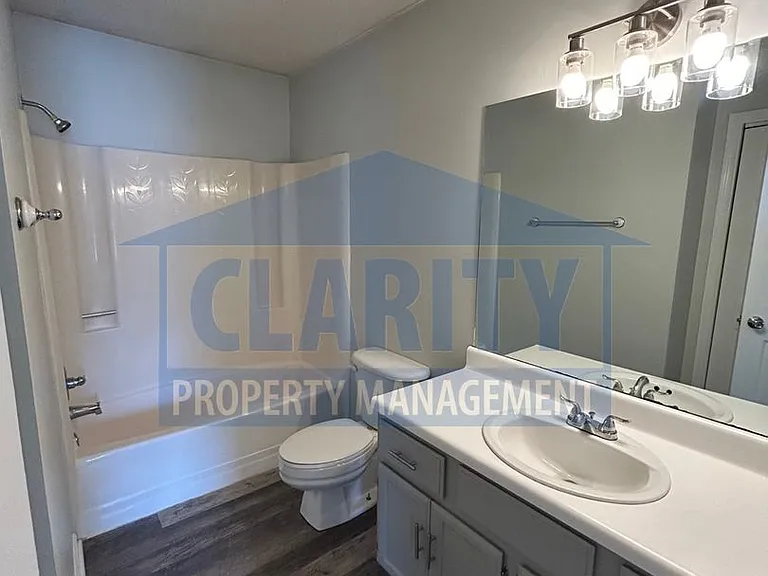 904 Valley Head Rd NW — Photo 9
