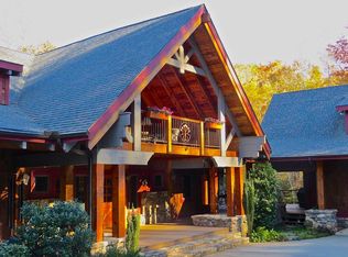 721 Streamside Dr, Arden, NC 28704