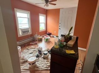 201 N 9th St FLOOR 3, Newark, NJ 07107