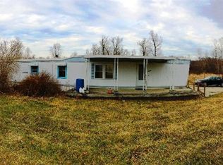 8080 Lahring Rd, Gaines, MI 48436