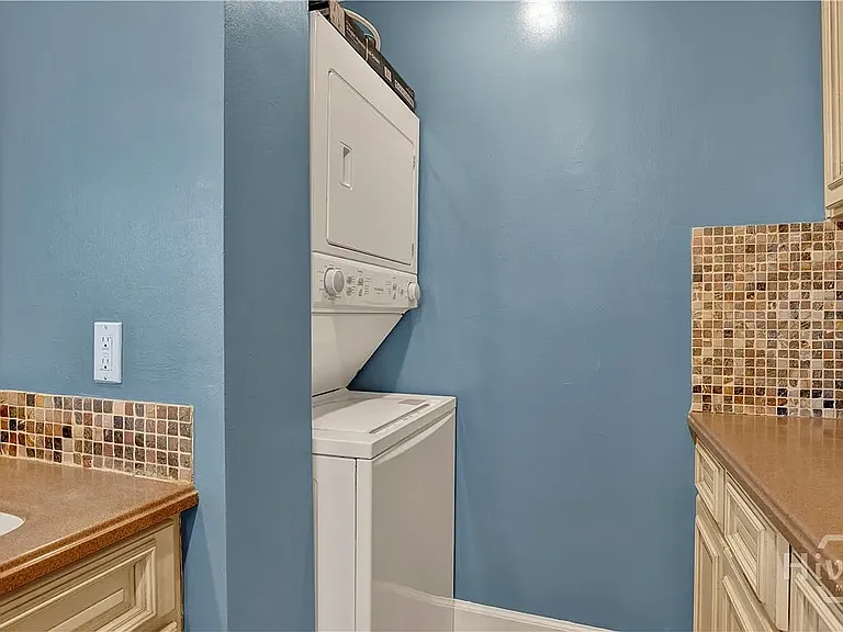 101 W Oglethorpe Ave #307 — Photo 45