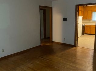 7560 Olive St #1, Kansas City, MO 64132