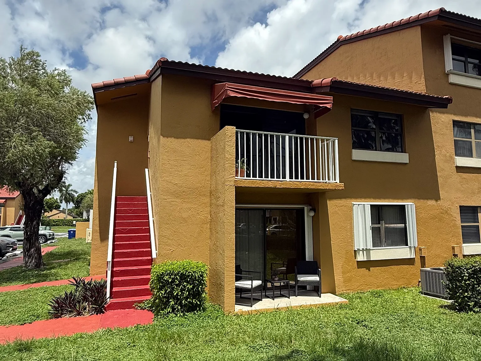 1 bed, 689 sqft, $1,850 — Photo 2