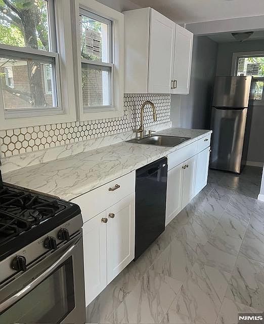 1st image of 210-212 Temple Street