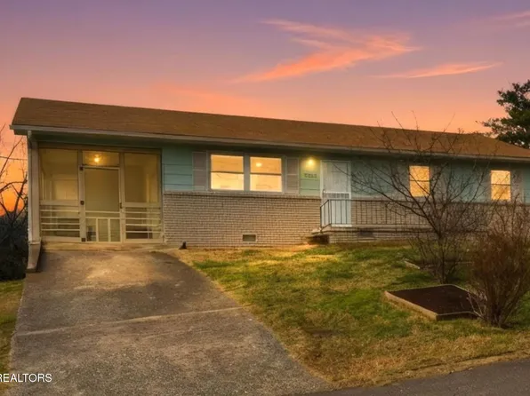 1217 Holston Park Rd, Knoxville, TN 37914