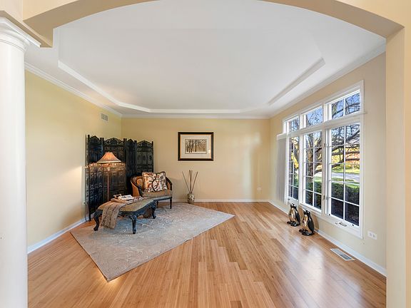 4th image of 4211 Clearwater Ln