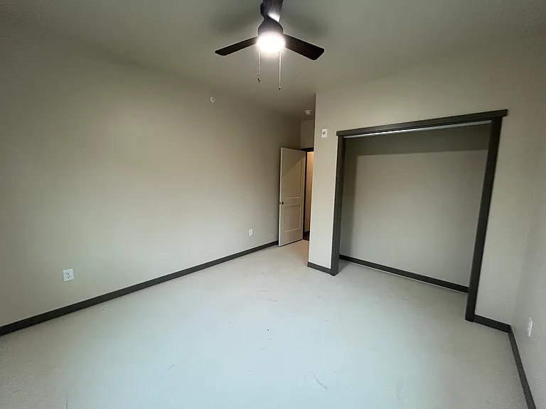 6950 Hickman Rd #302A — Photo 18