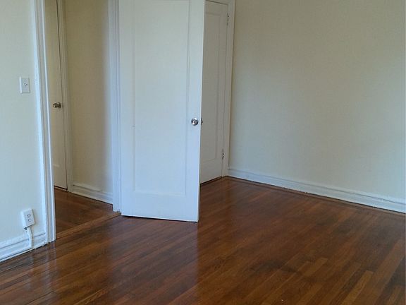 5th image of 241 S Arlington Ave APT 303