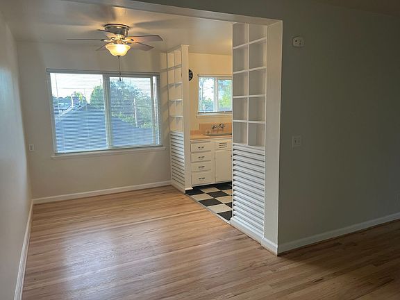 3rd image of 5740 SE Milwaukie Ave #41-3