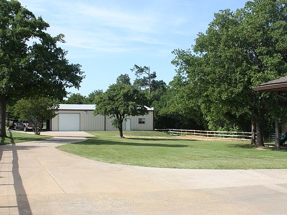 2nd image of 197 Stonewood Blvd