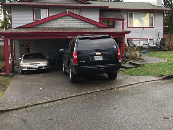 9009 NE 132nd Pl #B, Kirkland, WA 98034