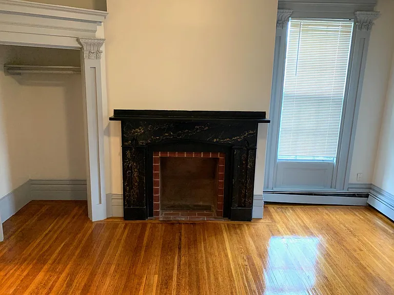 248 Lafayette St #5 — Photo 6