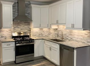 1214 Park Ave #4, Rochester, NY 14610