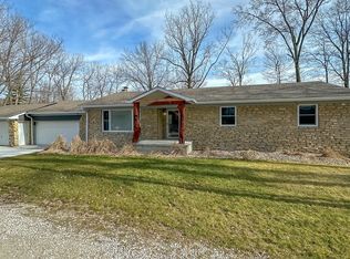 2293 S Oak Dr, Rockville, IN 47872