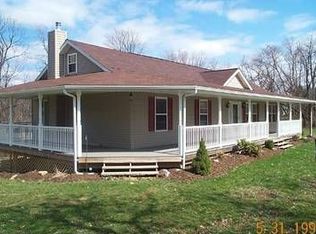 2 Acacia Dr, Washington, PA 15301