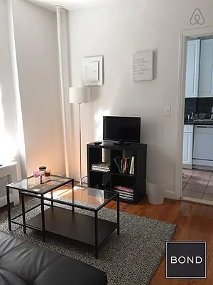 Rented by Bond New York | media 13