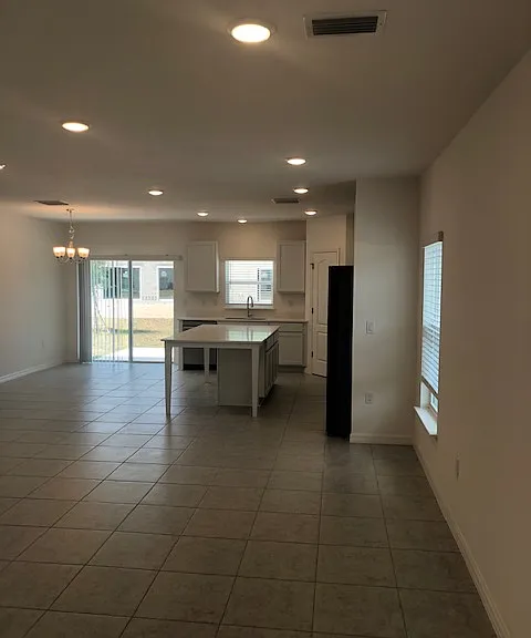 4112 Collegiate Blvd — Photo 6