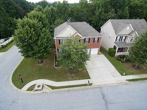 2nd image of 501 Kingsmoor Dr