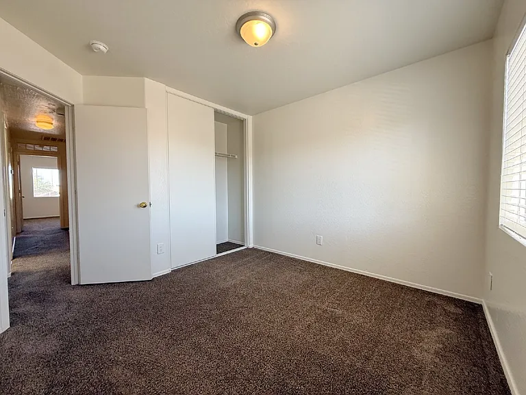 6036 W Wood St — Photo 32